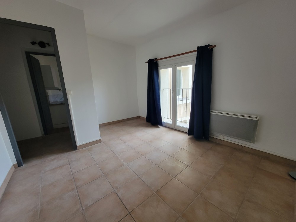 Appartement T3 Apt (84400)