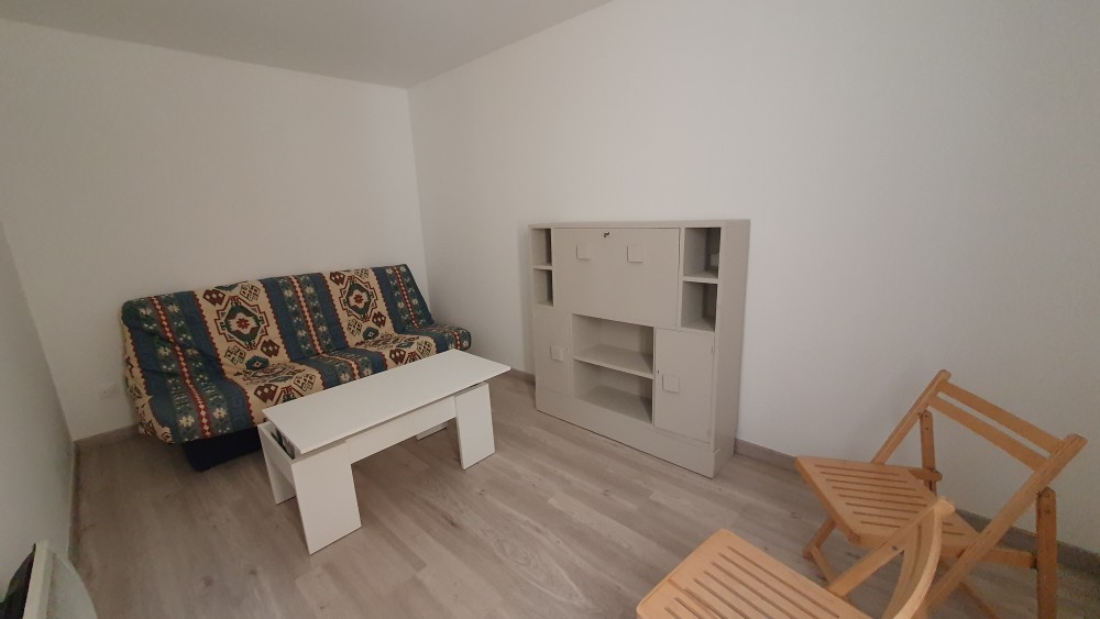 Location meublée Apt (84400)