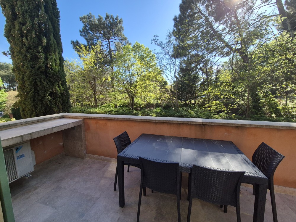 Appartement T3 Roussillon (84220)