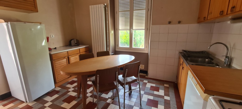 Location meublée Apt (84400)