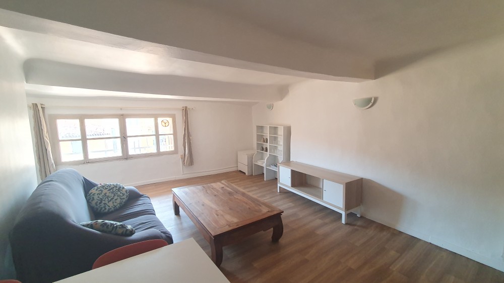 Location meublée Apt (84400)