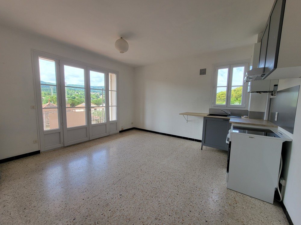 Appartement T2 Apt (84400)